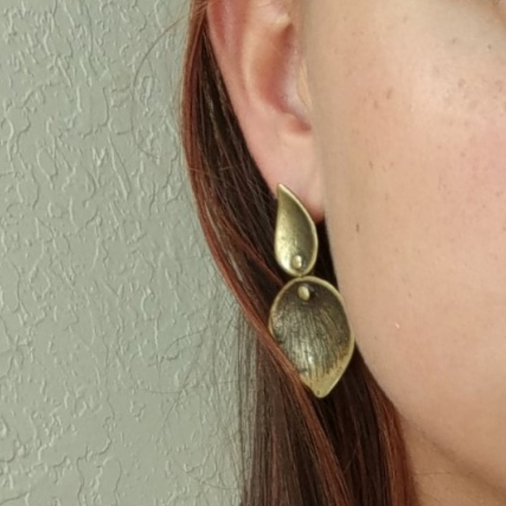 Elegant Gold Leaf Earrings